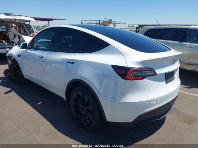 Photo 2 VIN: 5YJYGDEE6LF055567 - TESLA MODEL Y 