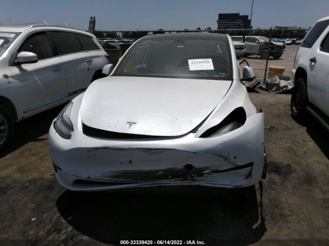 Photo 5 VIN: 5YJYGDEE6LF059621 - TESLA MODEL Y 