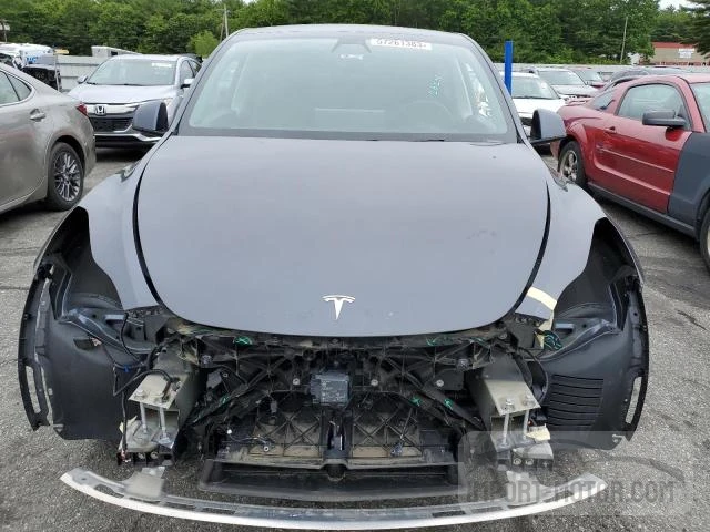 Photo 4 VIN: 5YJYGDEE6MF062181 - TESLA MODEL Y 