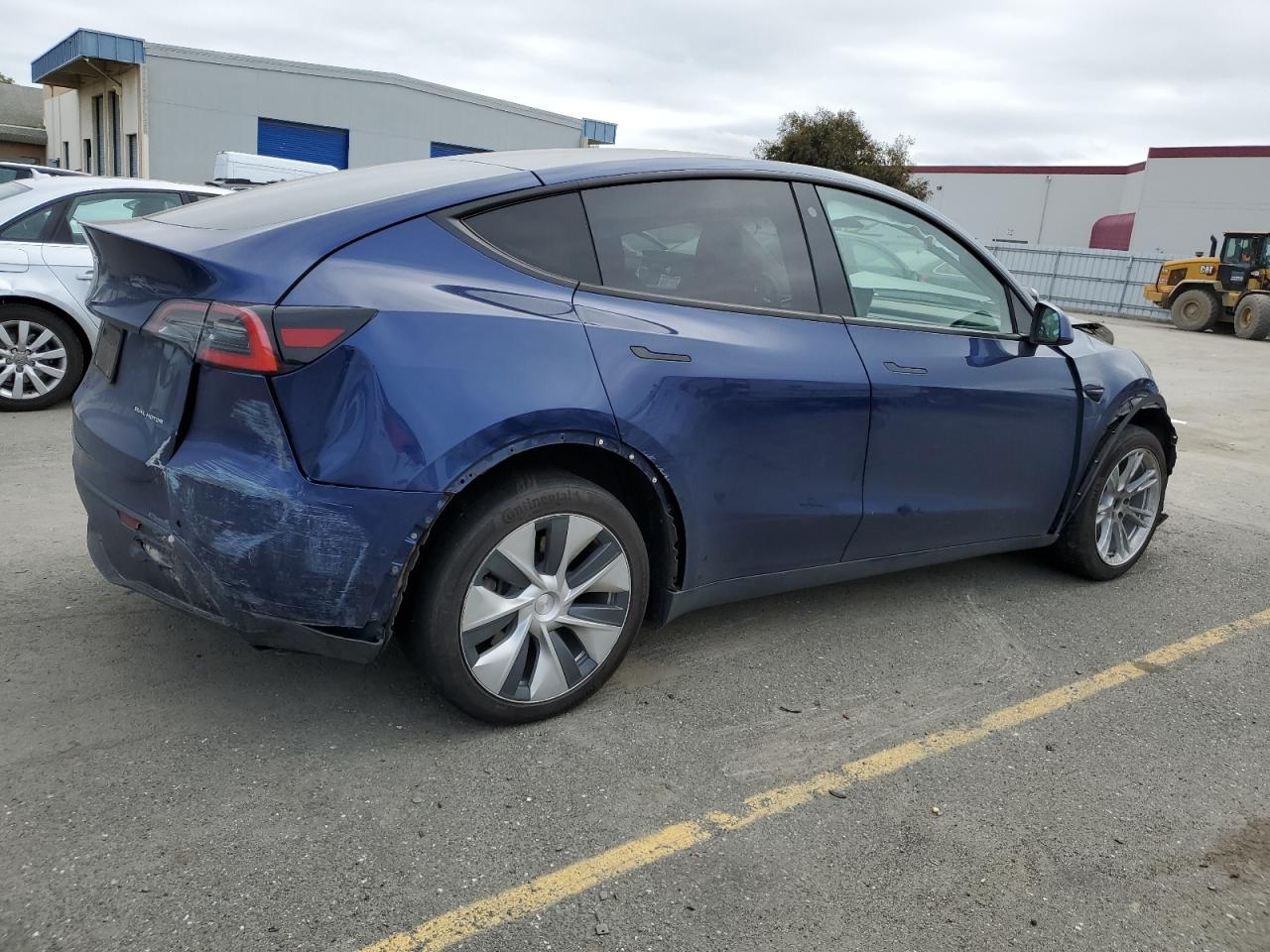 Photo 2 VIN: 5YJYGDEE6MF089509 - TESLA MODEL Y 