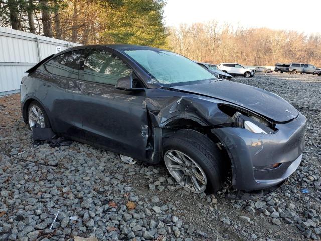 Photo 3 VIN: 5YJYGDEE6MF114800 - TESLA MODEL Y 