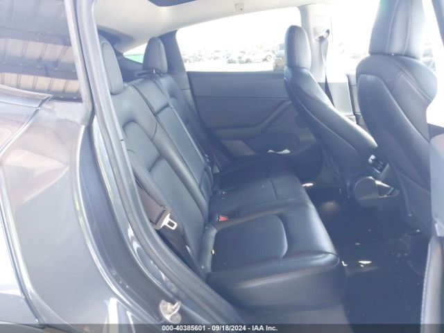 Photo 7 VIN: 5YJYGDEE6MF148428 - TESLA MODEL Y 