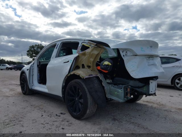 Photo 5 VIN: 5YJYGDEE6MF177413 - TESLA MODEL Y 