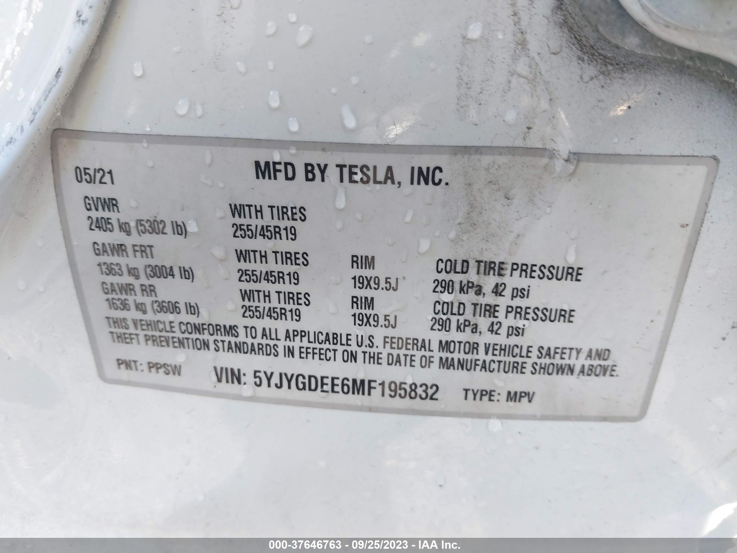 Photo 8 VIN: 5YJYGDEE6MF195832 - TESLA MODEL Y 