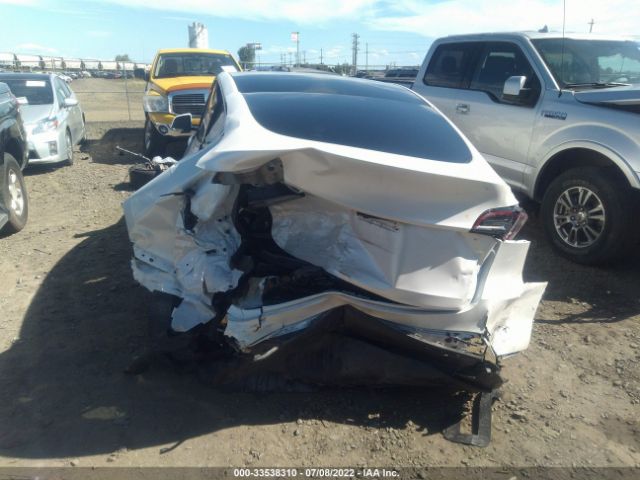 Photo 5 VIN: 5YJYGDEE6MF214606 - TESLA MODEL Y 