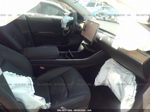 Photo 4 VIN: 5YJYGDEE7LF018446 - TESLA MODEL Y 