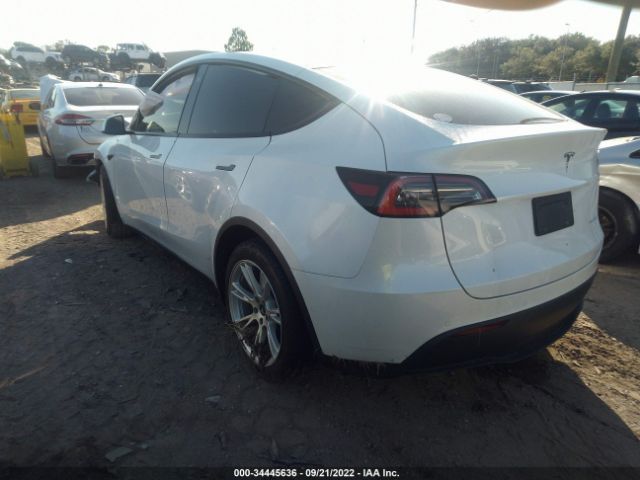 Photo 2 VIN: 5YJYGDEE7LF048045 - TESLA MODEL Y 