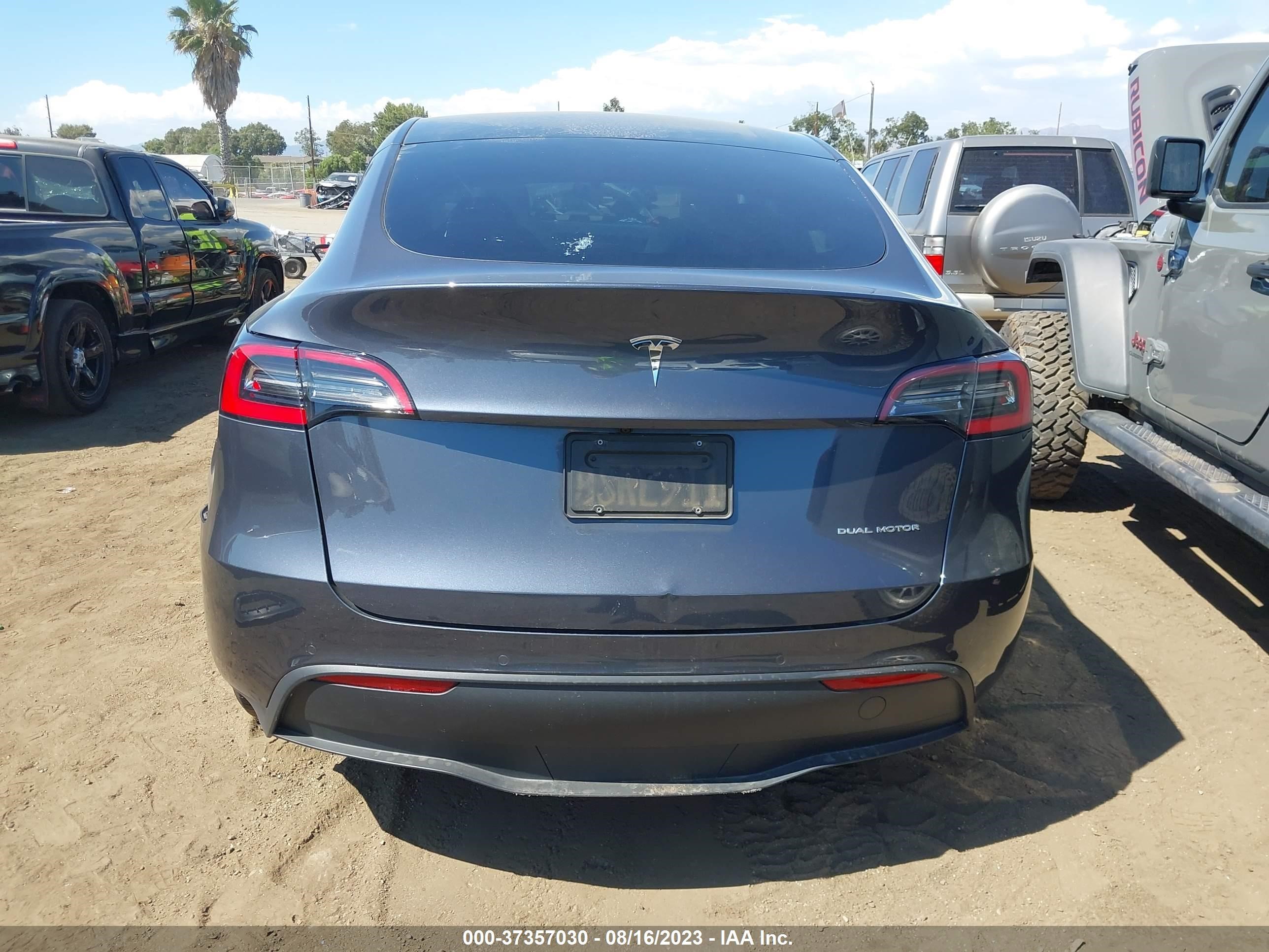 Photo 14 VIN: 5YJYGDEE7LF052032 - TESLA MODEL Y 