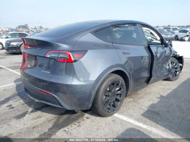 Photo 3 VIN: 5YJYGDEE7LF058543 - TESLA MODEL Y 