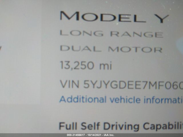 Photo 6 VIN: 5YJYGDEE7MF060553 - TESLA MODEL Y 