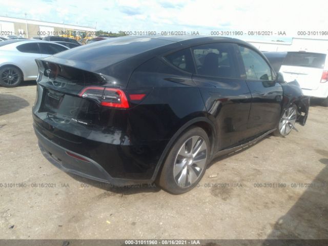 Photo 3 VIN: 5YJYGDEE7MF087266 - TESLA MODEL Y 