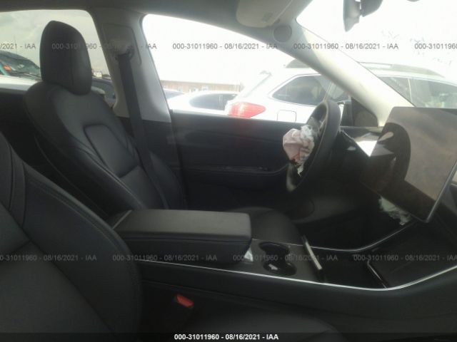 Photo 4 VIN: 5YJYGDEE7MF087266 - TESLA MODEL Y 