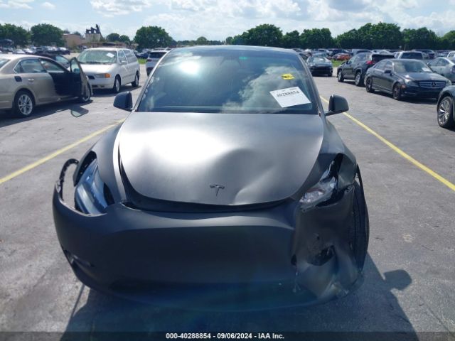 Photo 5 VIN: 5YJYGDEE7MF125742 - TESLA MODEL Y 