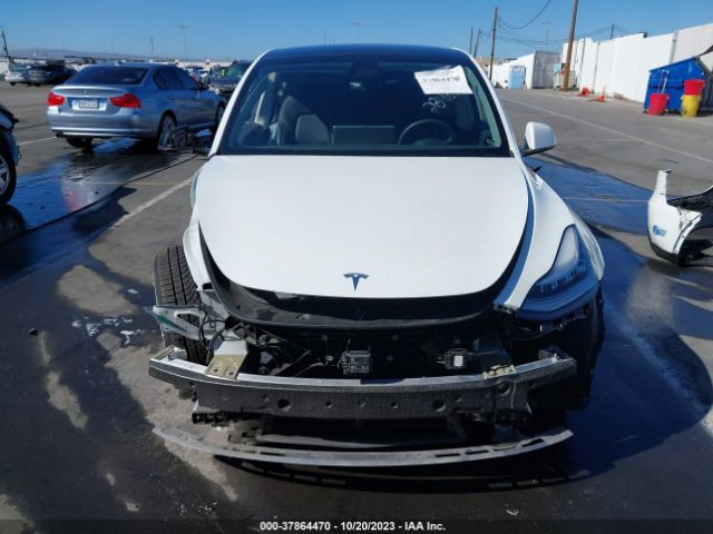 Photo 9 VIN: 5YJYGDEE7MF146056 - TESLA MODEL Y 