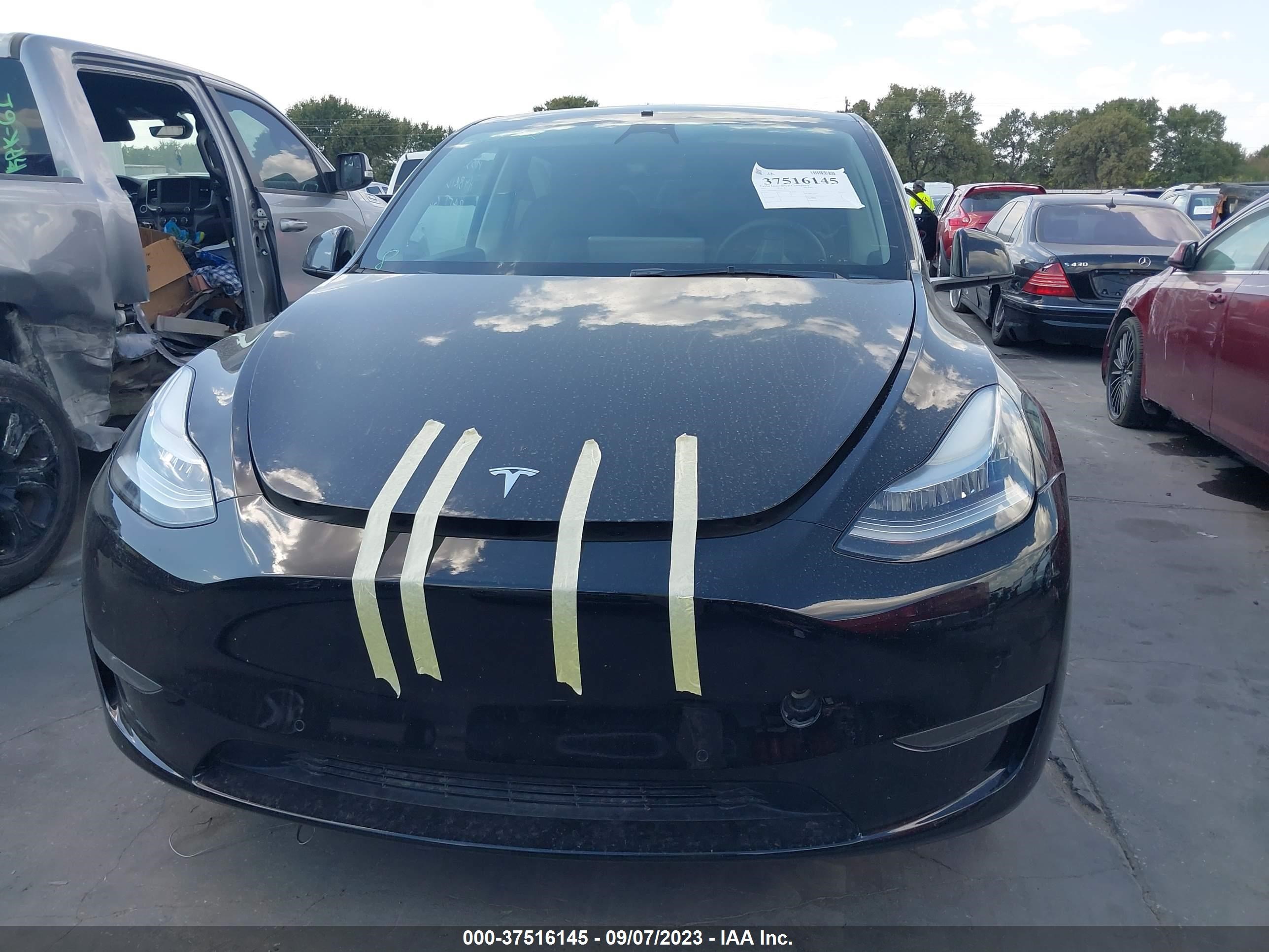 Photo 11 VIN: 5YJYGDEE7MF149734 - TESLA MODEL Y 