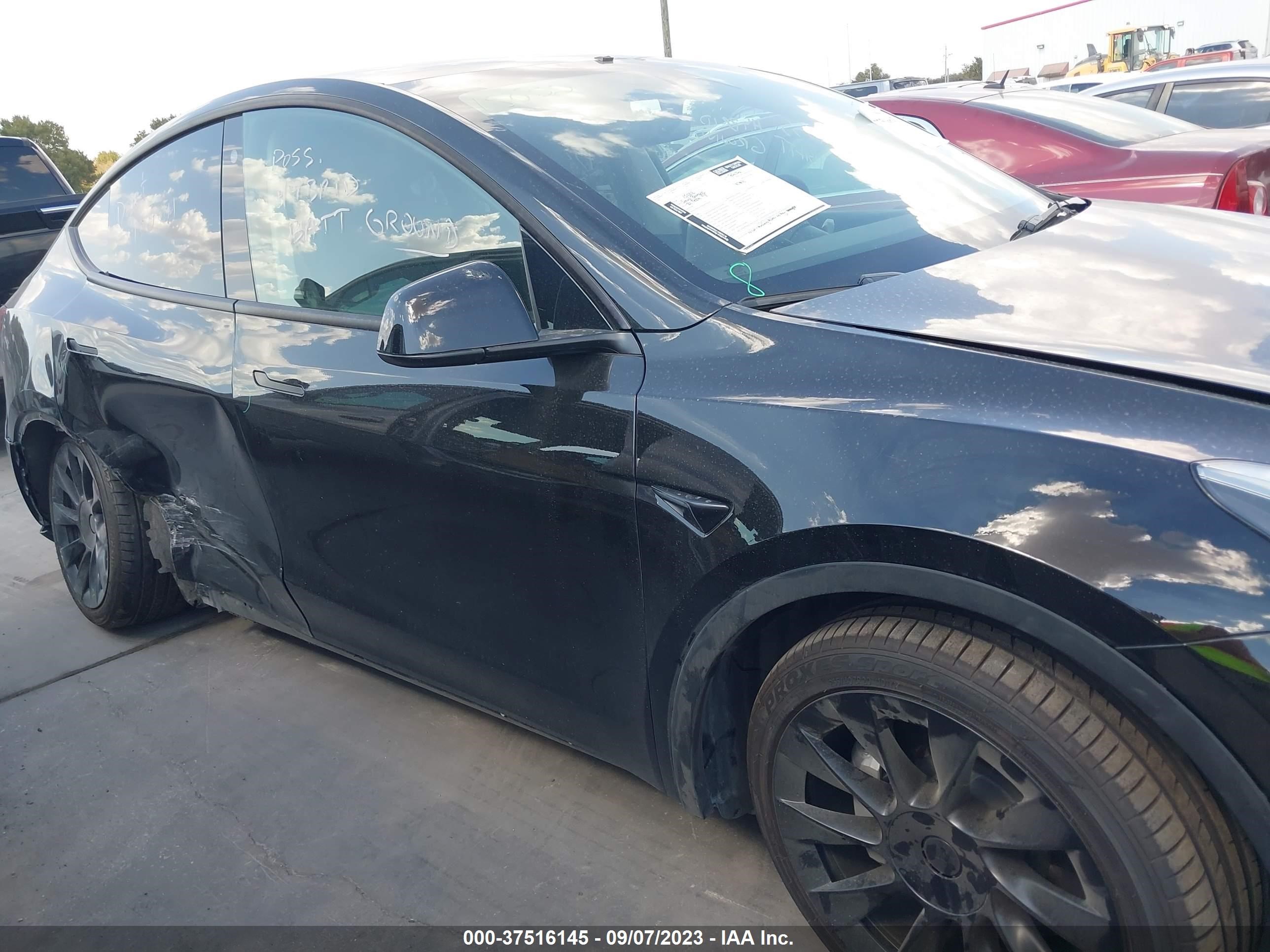 Photo 5 VIN: 5YJYGDEE7MF149734 - TESLA MODEL Y 