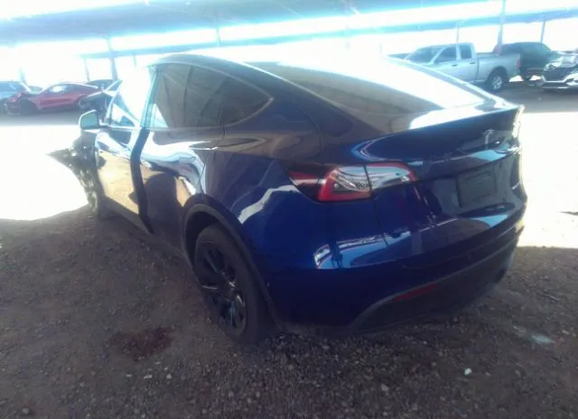 Photo 2 VIN: 5YJYGDEE7MF286656 - TESLA MODEL Y 