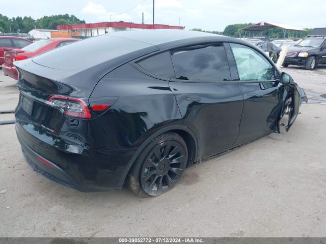 Photo 3 VIN: 5YJYGDEE7MF299049 - TESLA MODEL Y 