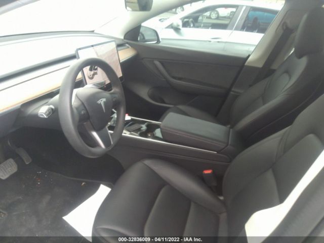 Photo 4 VIN: 5YJYGDEE8LF006791 - TESLA MODEL Y 