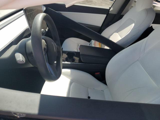 Photo 6 VIN: 5YJYGDEE8LF020562 - TESLA MODEL Y 