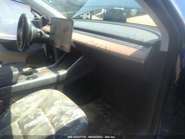 Photo 4 VIN: 5YJYGDEE8LF029519 - TESLA MODEL Y 