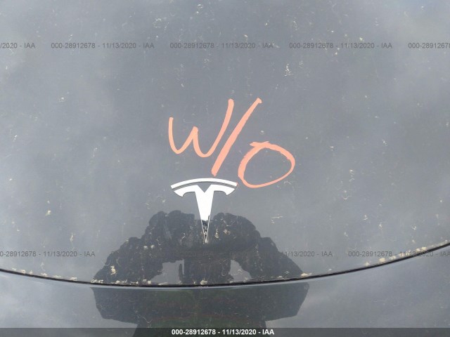 Photo 9 VIN: 5YJYGDEE8LF049611 - TESLA MODEL Y 