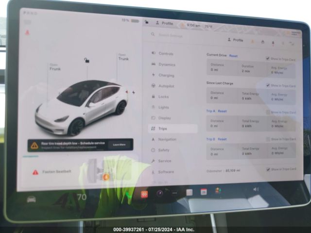 Photo 6 VIN: 5YJYGDEE8LF056249 - TESLA MODEL Y 