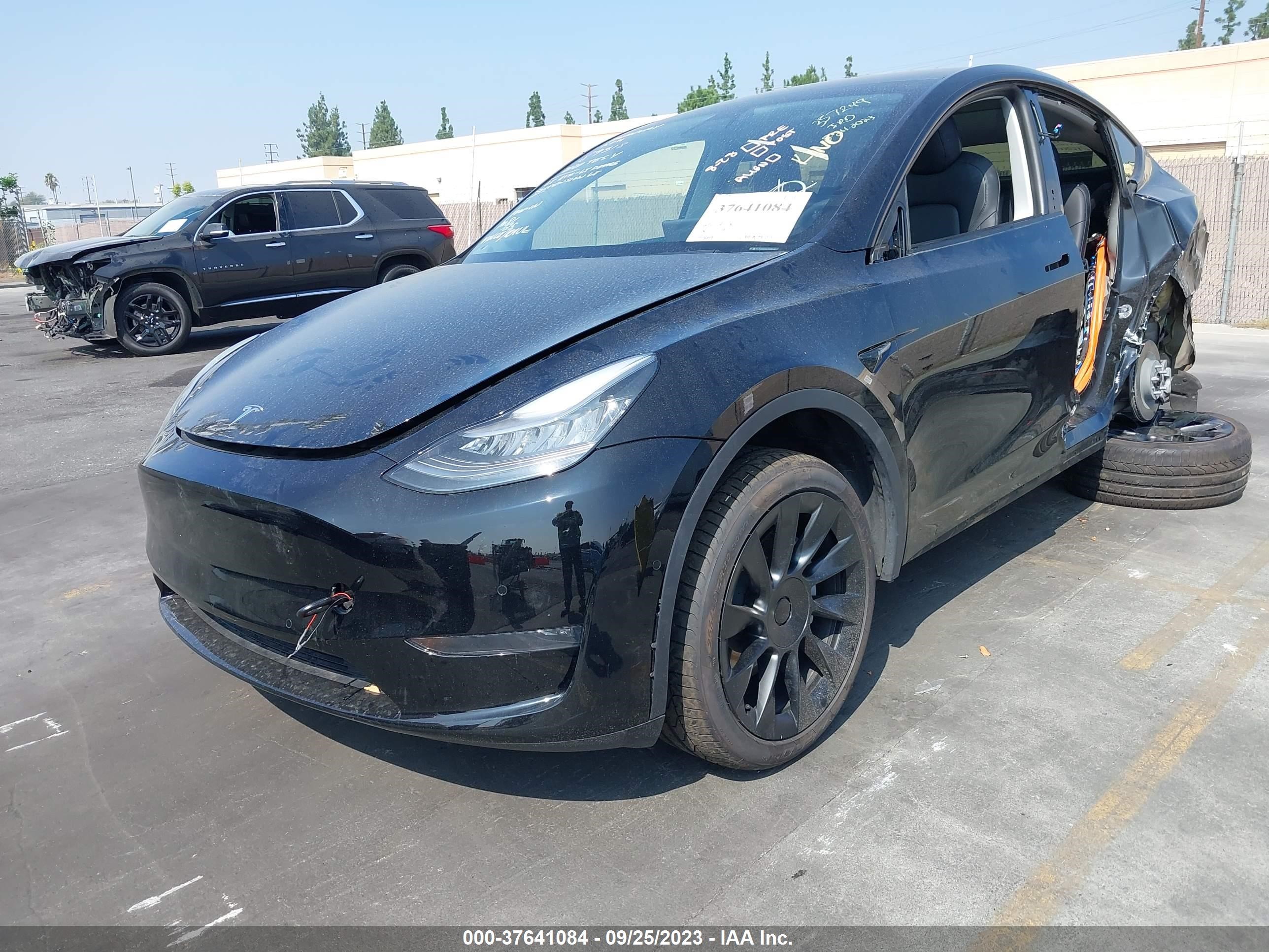 Photo 1 VIN: 5YJYGDEE8LF059748 - TESLA MODEL Y 