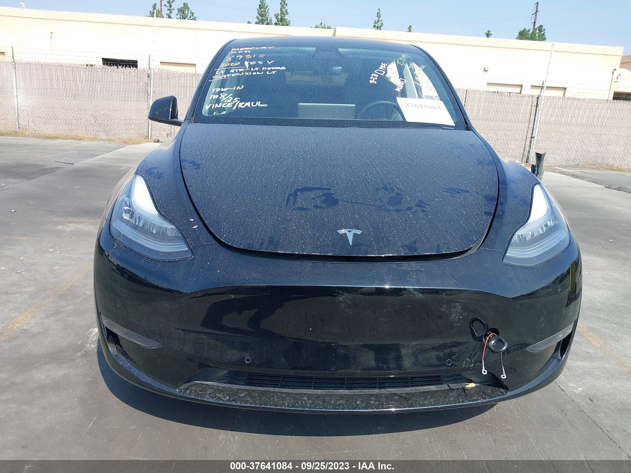 Photo 11 VIN: 5YJYGDEE8LF059748 - TESLA MODEL Y 