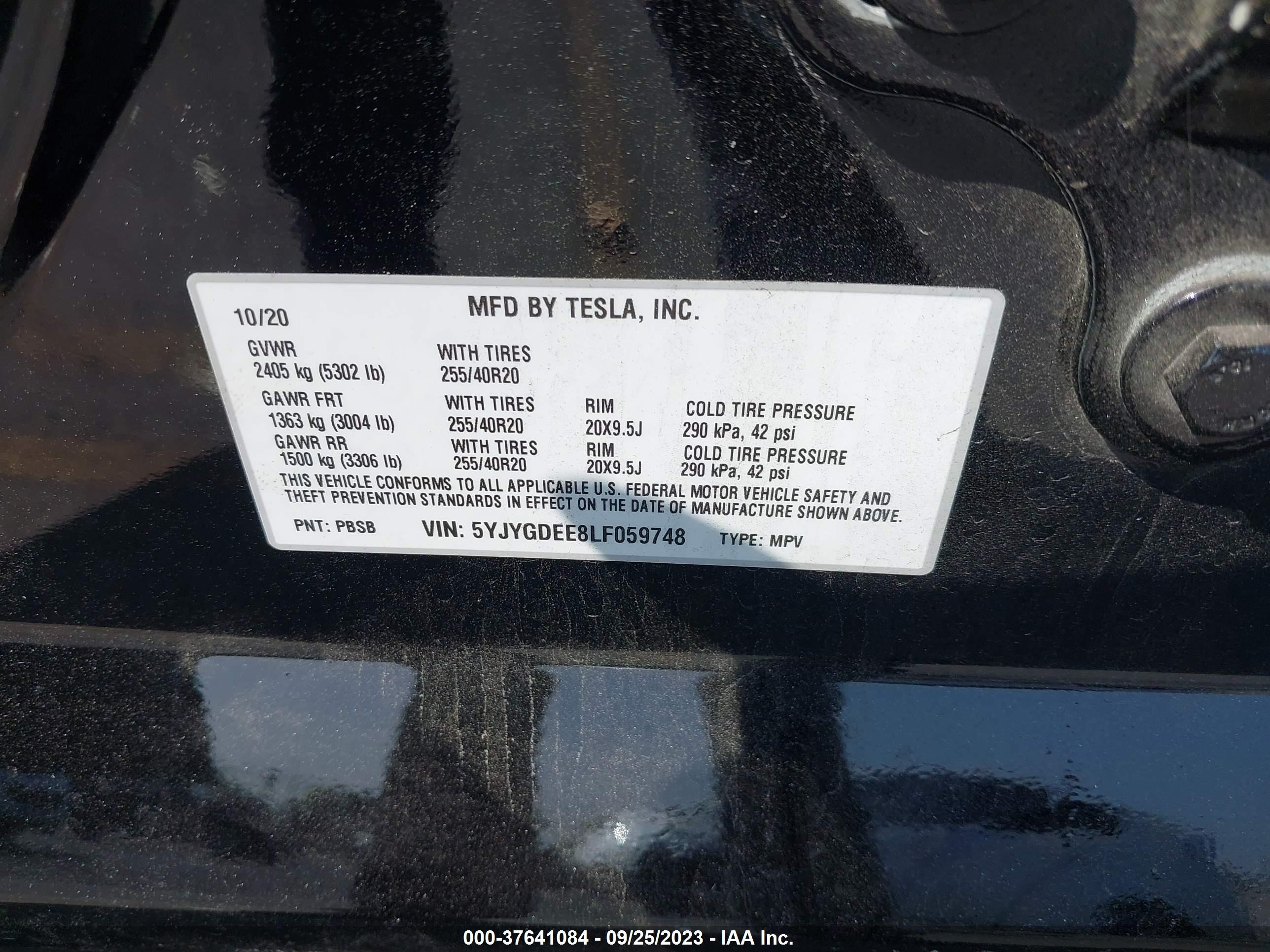 Photo 8 VIN: 5YJYGDEE8LF059748 - TESLA MODEL Y 