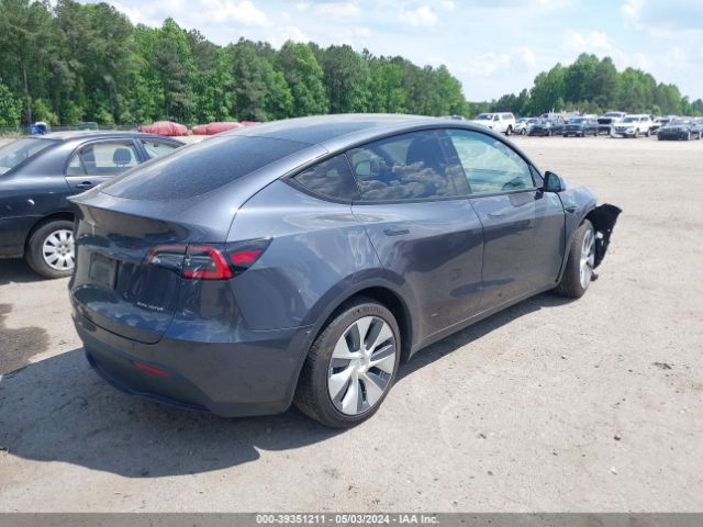 Photo 3 VIN: 5YJYGDEE8MF065499 - TESLA MODEL Y 