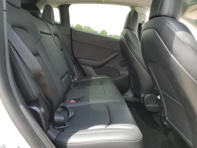 Photo 10 VIN: 5YJYGDEE8MF071156 - TESLA MODEL Y 