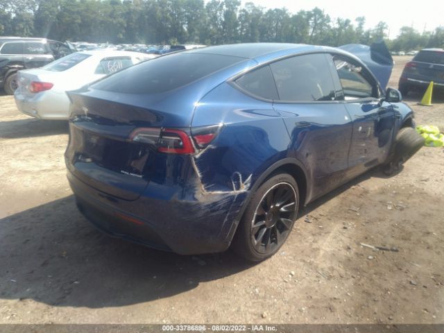 Photo 3 VIN: 5YJYGDEE8MF083355 - TESLA MODEL Y 