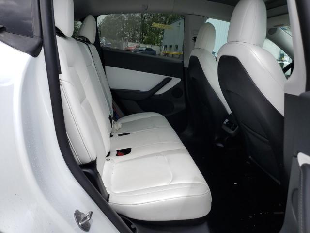 Photo 10 VIN: 5YJYGDEE8MF085042 - TESLA MODEL Y 