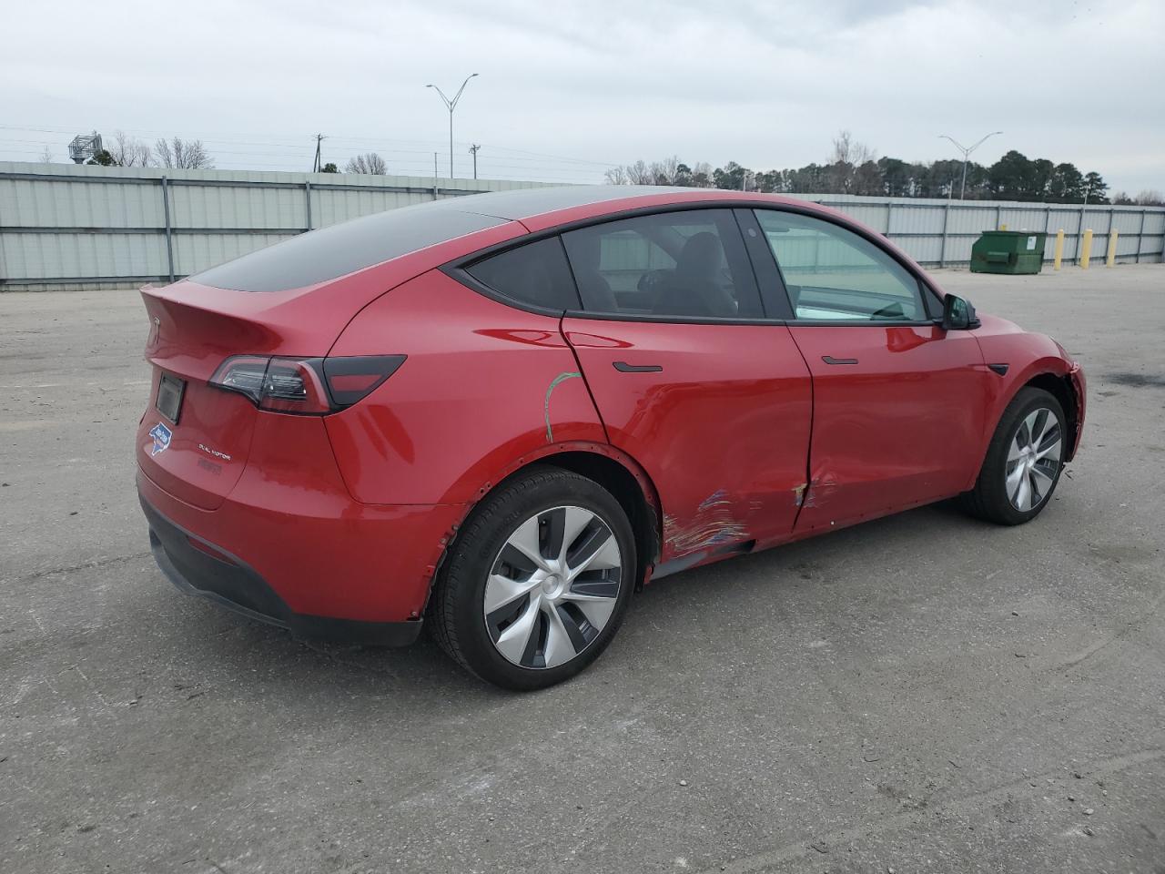 Photo 2 VIN: 5YJYGDEE8MF178871 - TESLA MODEL Y 