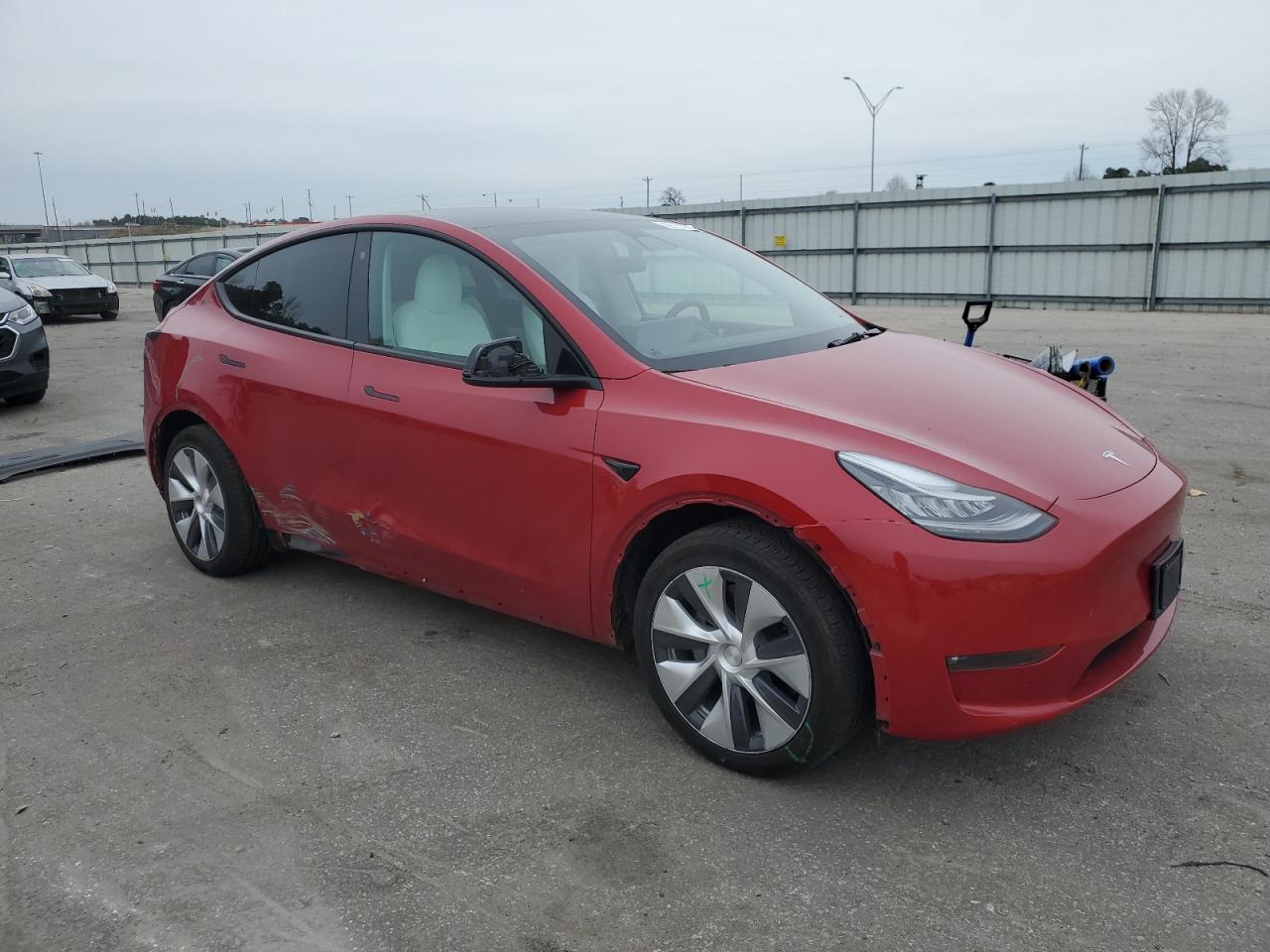 Photo 3 VIN: 5YJYGDEE8MF178871 - TESLA MODEL Y 