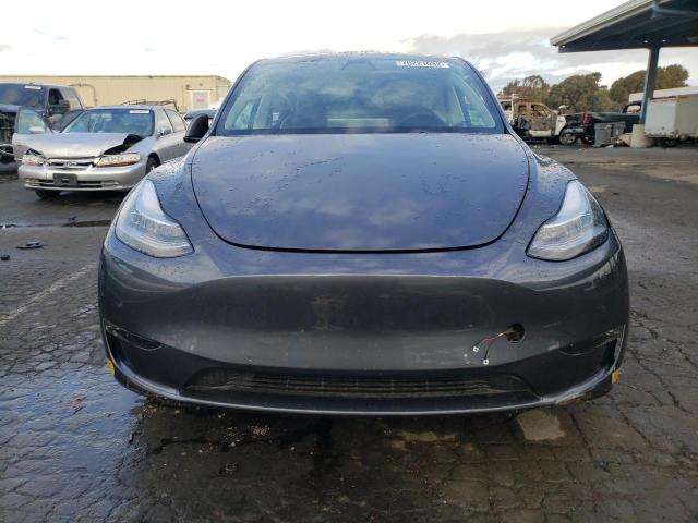 Photo 4 VIN: 5YJYGDEE8MF298735 - TESLA MODEL Y 