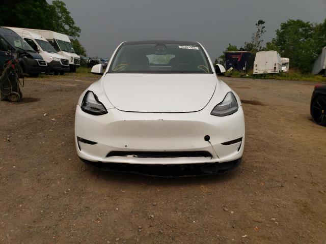 Photo 4 VIN: 5YJYGDEE8MF305831 - TESLA MODEL Y 