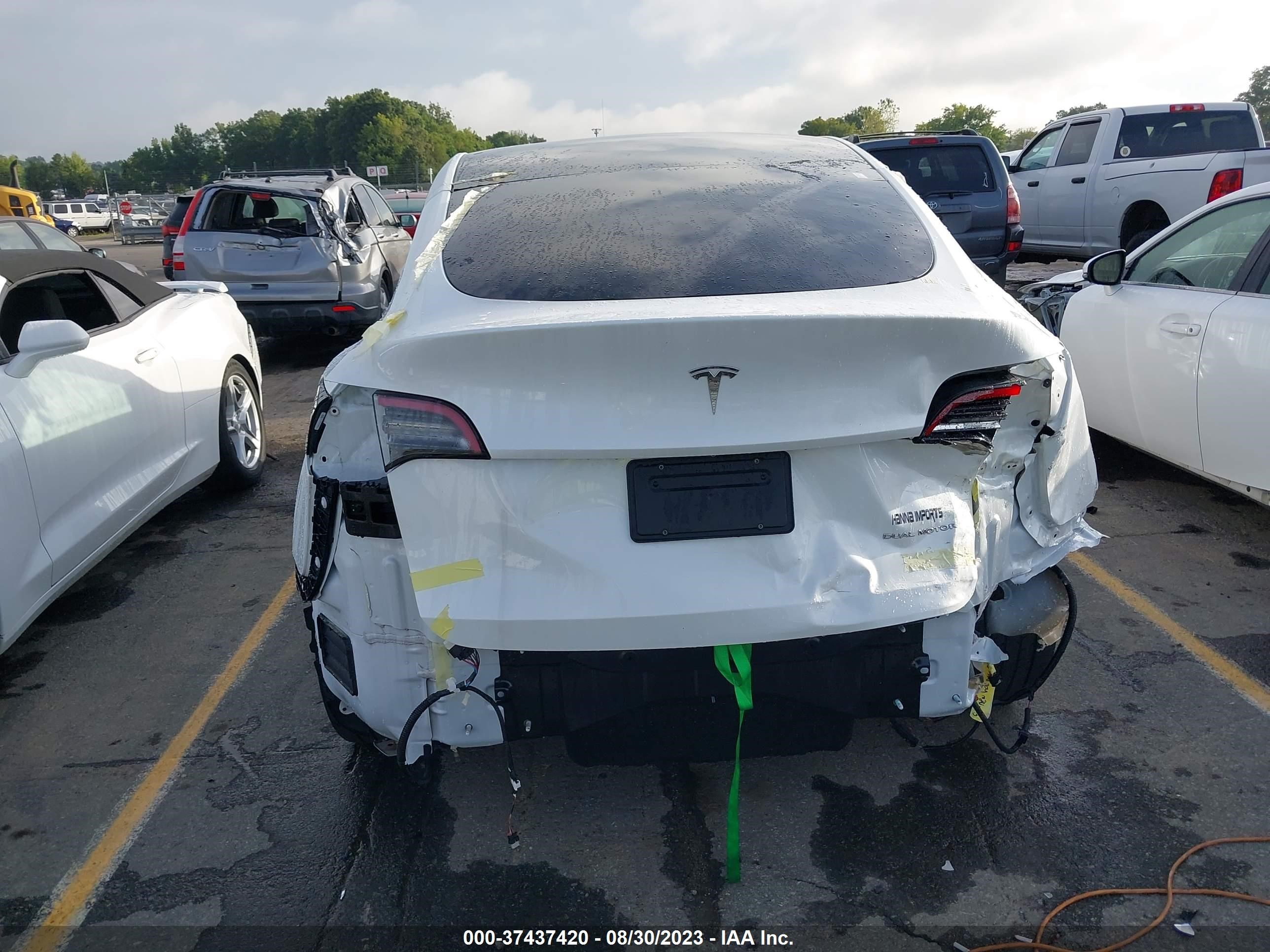 Photo 14 VIN: 5YJYGDEE9LF036351 - TESLA MODEL Y 