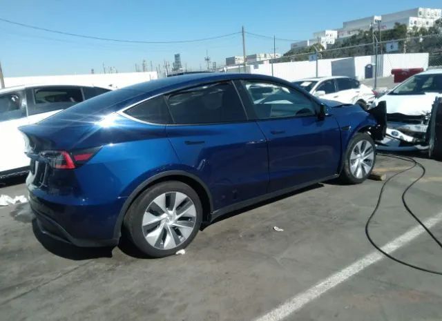 Photo 3 VIN: 5YJYGDEE9LF057863 - TESLA MODEL Y 