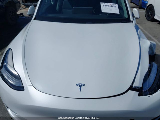 Photo 9 VIN: 5YJYGDEE9LF058429 - TESLA MODEL Y 