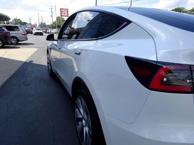 Photo 8 VIN: 5YJYGDEE9MF064393 - TESLA MODEL Y 