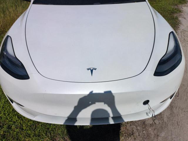 Photo 11 VIN: 5YJYGDEE9MF074647 - TESLA MODEL Y 