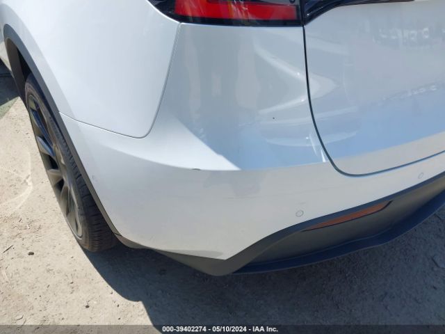 Photo 5 VIN: 5YJYGDEE9MF084742 - TESLA MODEL Y 