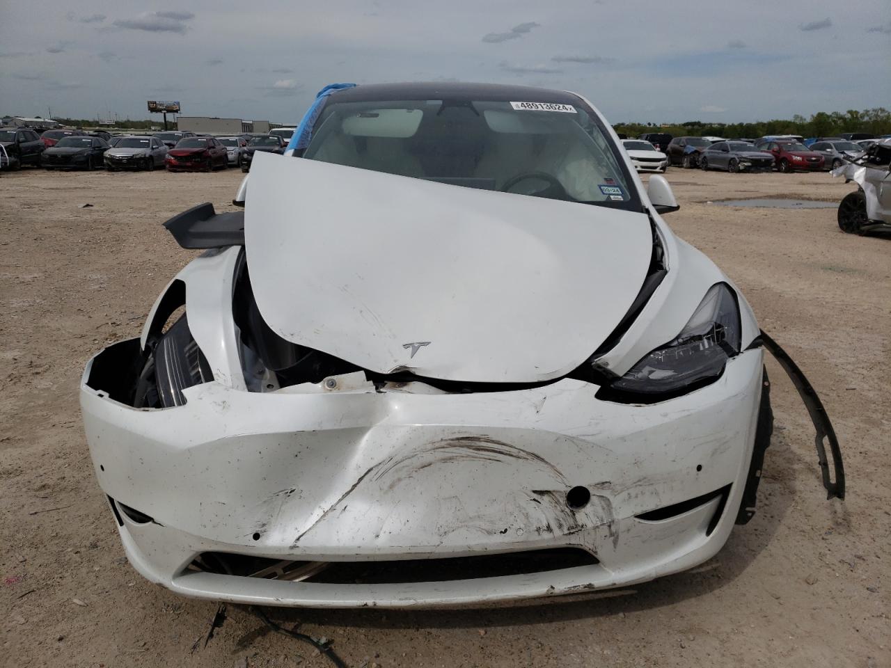 Photo 4 VIN: 5YJYGDEE9MF090055 - TESLA MODEL Y 