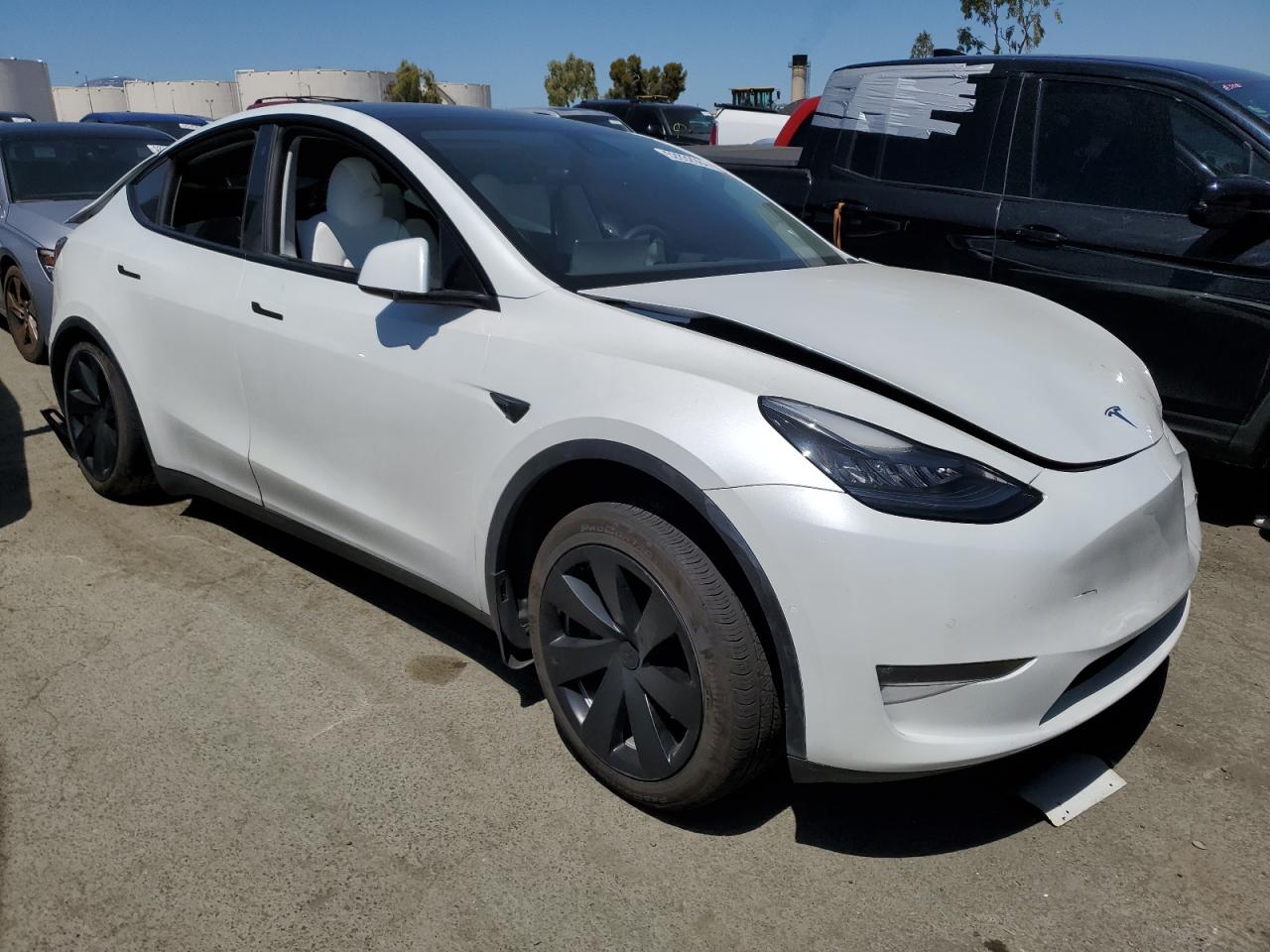 Photo 3 VIN: 5YJYGDEE9MF090945 - TESLA MODEL Y 