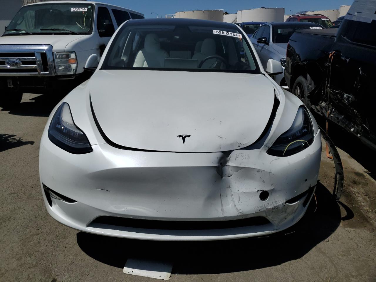 Photo 4 VIN: 5YJYGDEE9MF090945 - TESLA MODEL Y 