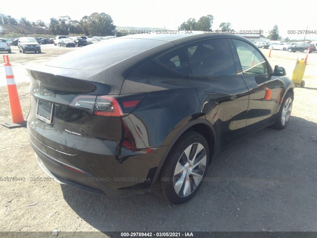 Photo 3 VIN: 5YJYGDEE9MF093649 - TESLA MODEL Y 