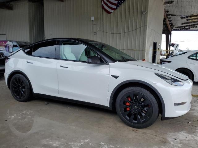 Photo 3 VIN: 5YJYGDEE9MF119666 - TESLA MODEL Y 