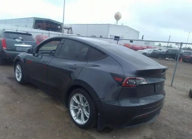 Photo 2 VIN: 5YJYGDEE9MF246109 - TESLA MODEL Y 